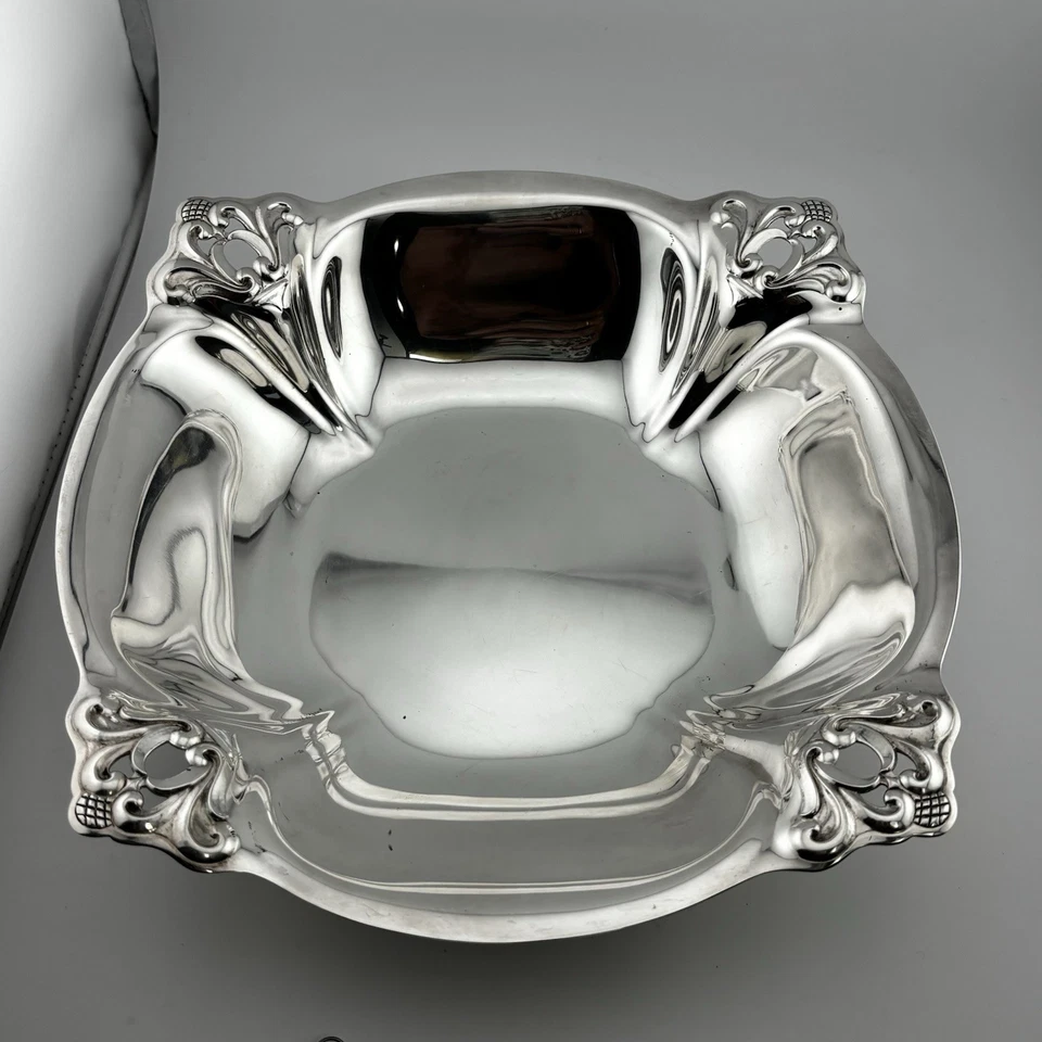 Plato de centro de mesa de 10" International Silver Royal Danish D229 Sterling Foto 2 de 4