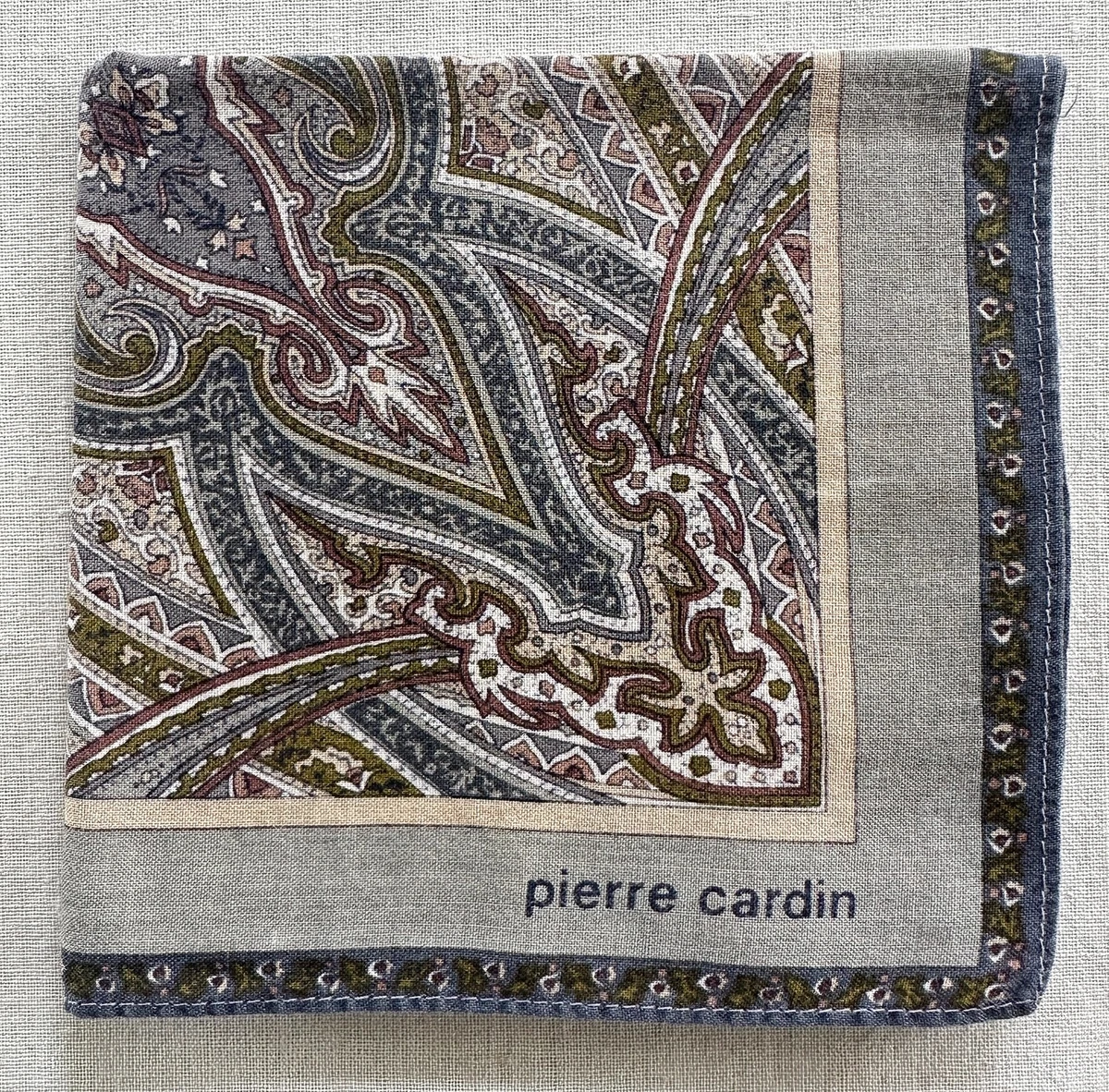 VTG Handkerchief Cotton Cream Green Elegant Damask Pattern Pocket Square 18"~Q