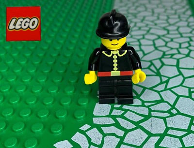 Vintage LEGO Fire Chief Minifigur von 1980 - schwarze Uniform, Schutzhelm - 7D