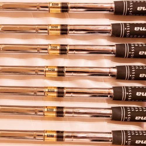 Golf Club IRONS PRGR is3 501 SET of 7 #4-9.P Dynamic gold s200 Steel Shaft Sflex - Picture 11 of 12