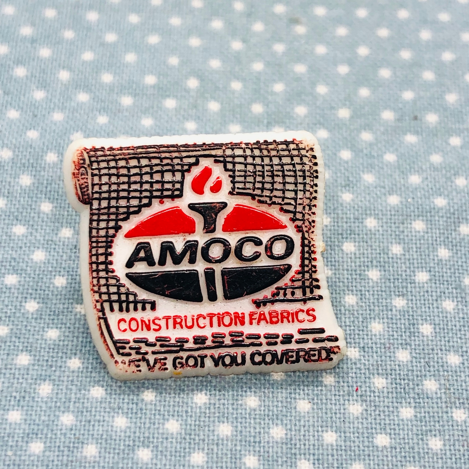Vtg Plastic Amoco Oil & Gas Construction Fabrics Advertising Lapel Pin