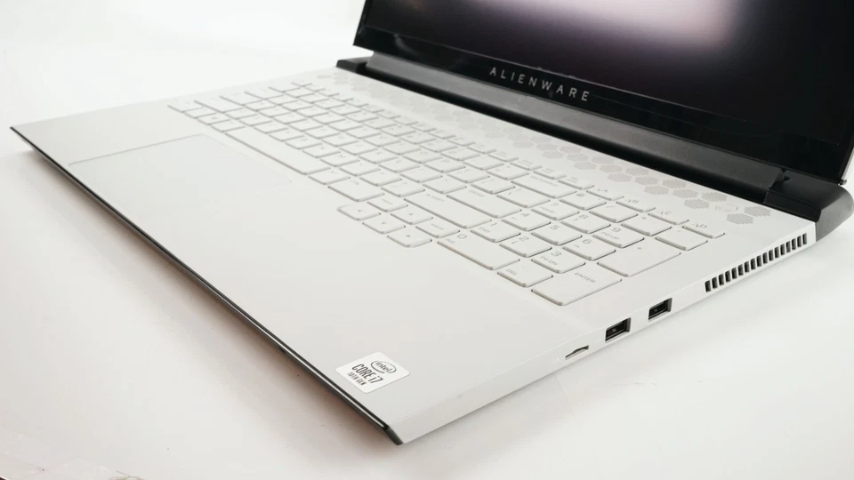 Alienware Gaming Laptop, i7 10875H, 32GB RAM, 1TB SSD, 17.3" FHD 144Hz, RTX GPU - Image 2 of 4