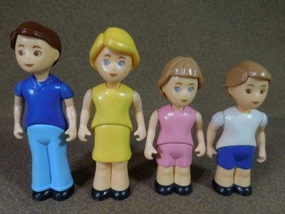 Vintage Little Tikes Dollhouse Doll Family Mom Dad Brother Sister NICE PAINT