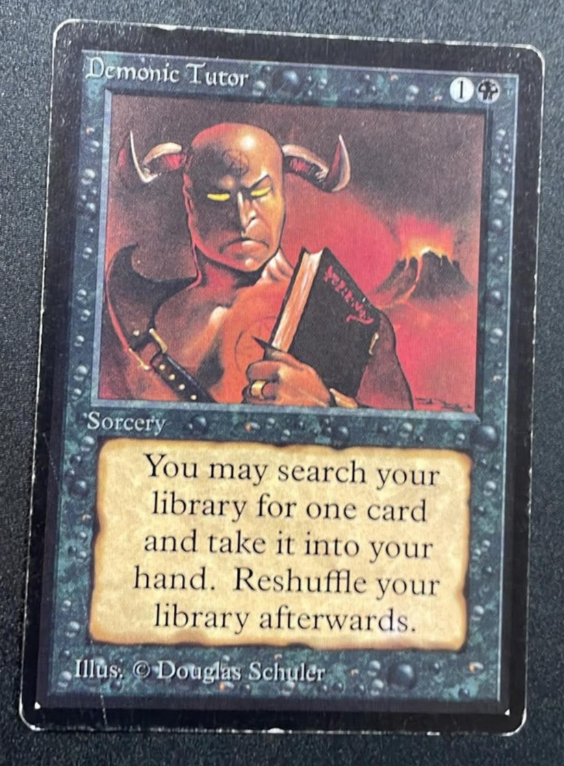 Demonic Tutor - Beta Edition (LEB)  -  HEAVY  PLAY