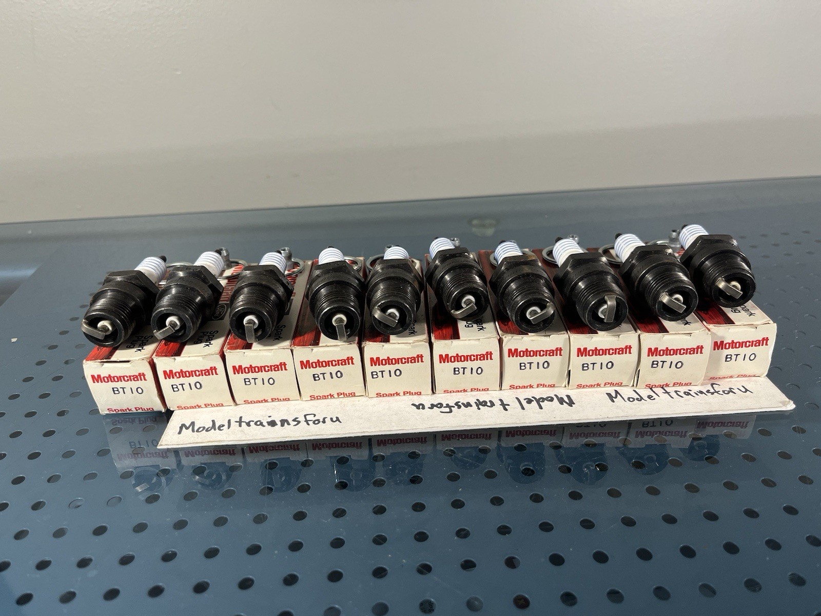 10 NOS Motorcraft BT10 Spark Plugs Ford New Old Stock