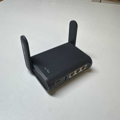 GL.iNet GL-AXT1800 Slate AX Pocket-Sized Wi-Fi 6 Travel Router