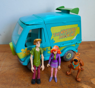 Scooby Doo The Mystery Machine Van with Figures Toy Playset Bundle Hanna  Barbera | eBay