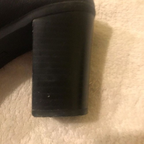 New York and Company black slip on heels size 8 - Picture 5 of 7