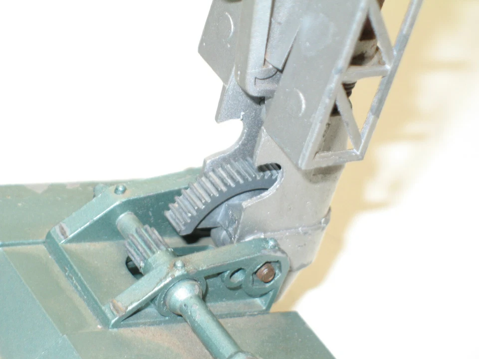 FJ, 1 Ingranaggio IN Metallo per La Rampa Lancia Razzo Camion Pacific Militare ( - Immagine 3 di 3