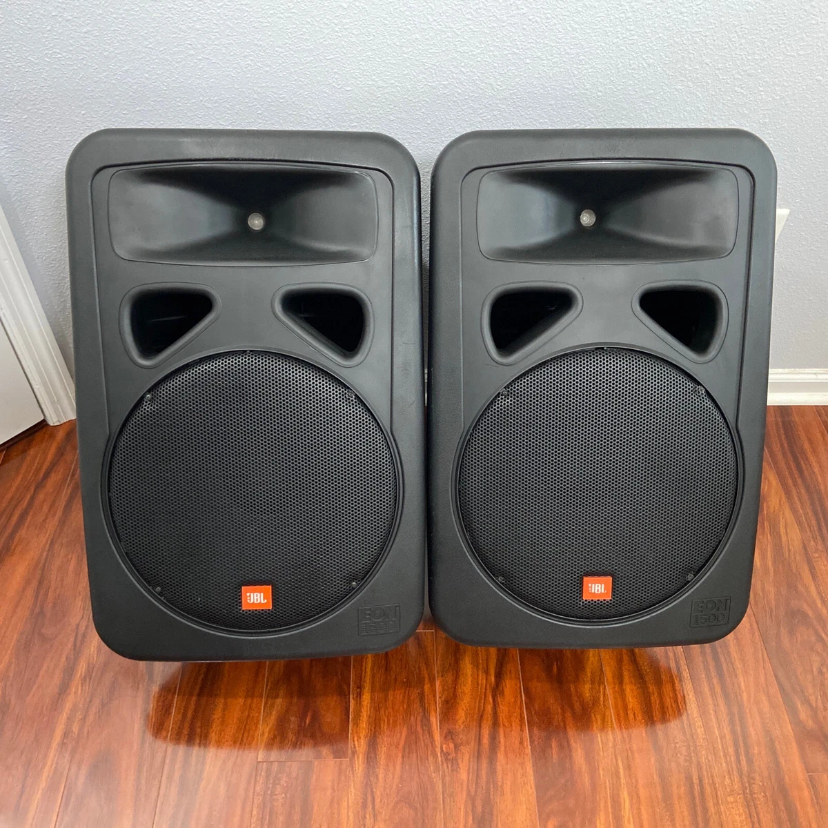 JBL EON 1500 15 Speakers Pair eBay