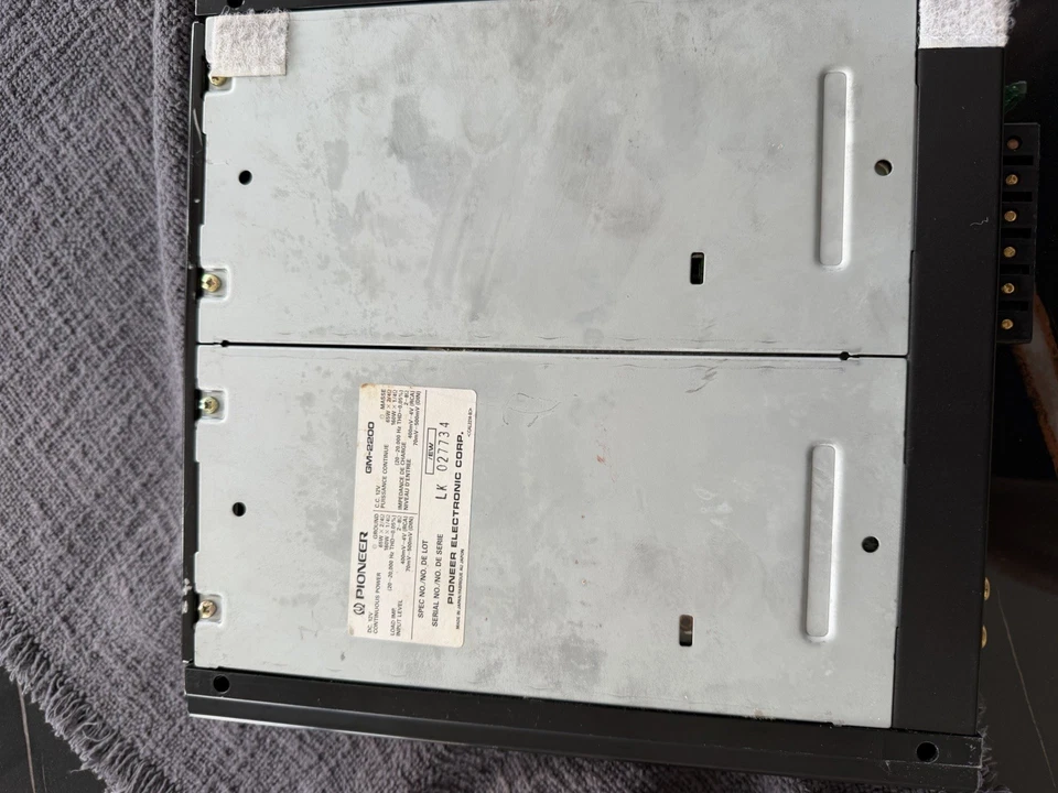 Pioneer GM-2200 (1991) – Vintage Endstufe – 130W + 130W – Oldschool Car-HiFi - Bild 4 von 4