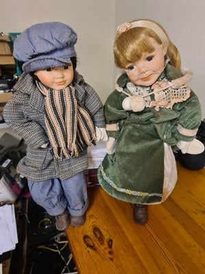 porzellanpuppe The Knightsbridge Collection Sara und Simon