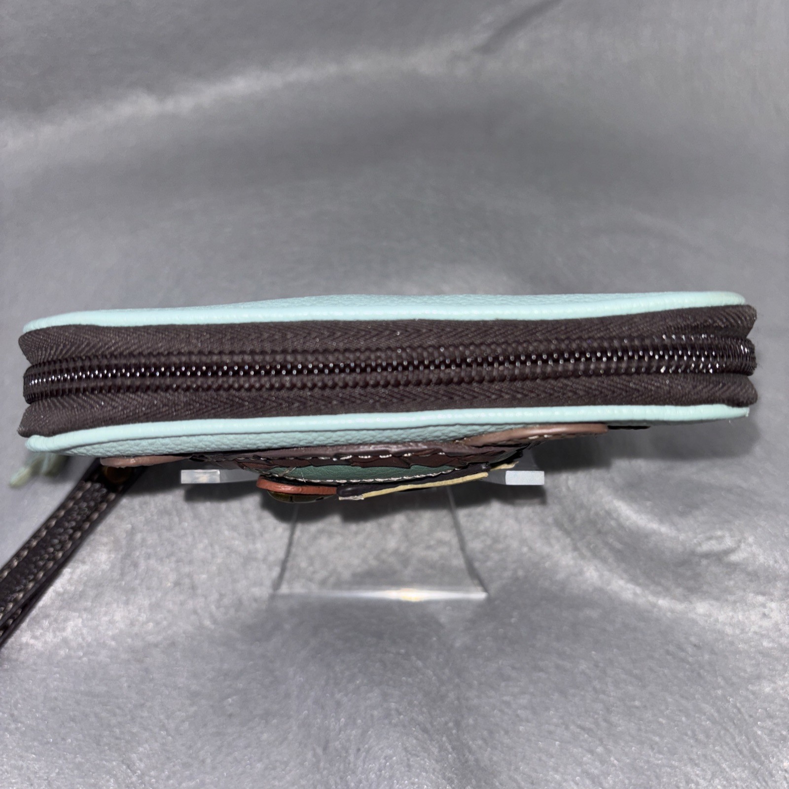 Chala Sea Turtle Zip Around MultiPocket Wristlet … - image 5