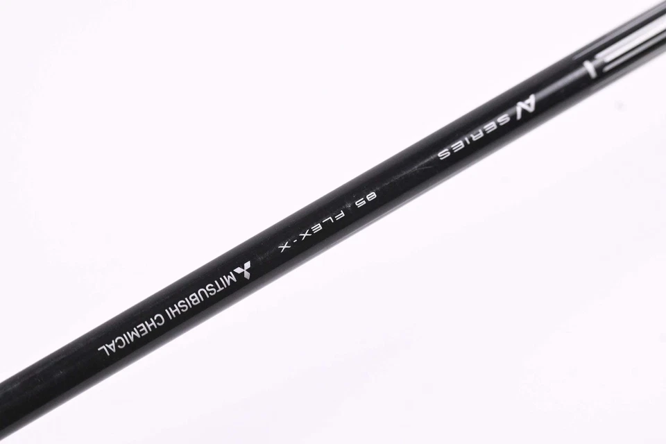 Callaway Apex UT 24 #2 Iron / 18 Degree / X-Flex Tensei AV White 85 Shaft - Image 4 of 4