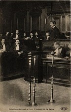 CPA PARIS Mme Steinhel devant la Cour d'Assises Soleillant (700590)