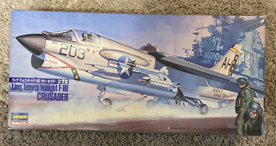 Hasegawa Ling Temco Vought F-8E Crusader. 1/72. #02710.