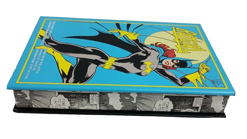 Batgirl Comic Beauty Book Eyeshadow Eyeliner Blush Primer Lip Gloss  - Image 3 of 4