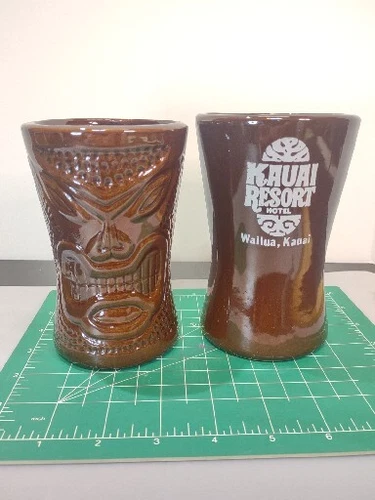 2 VTG Tiki Daga  Mugs Kauai Resort Hotel Wailua, Kauai Hawaii  5ish" excellent!