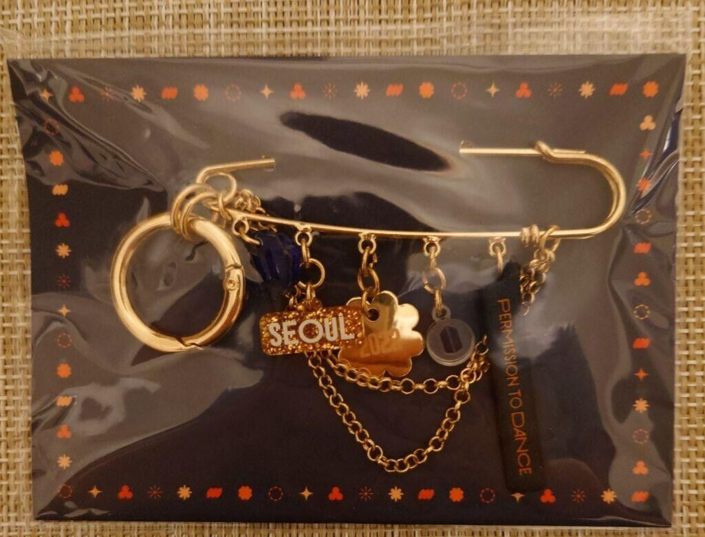 防弾少年団(BTS) - BTS PERMISSION TO DANCE ON STAGE キーリング BTS Key Ring Permission to Dance On Stage Seoul Official