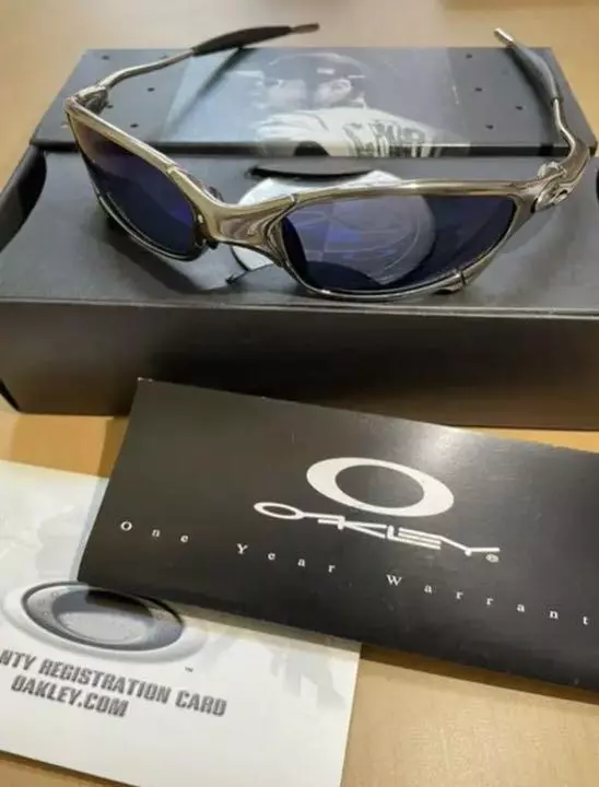 Oakley sunglasses Ichiro Juliet collection valuables popular