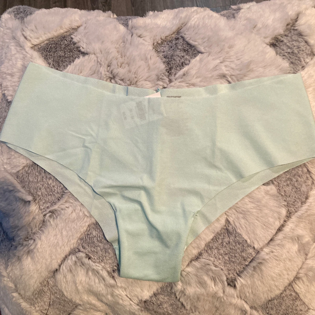 Victoria’s Secret cheeky no show panties underwear Seafoam Green size Medium