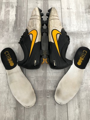 NIKE CTR360 MAESTRI FG Football Cleats 