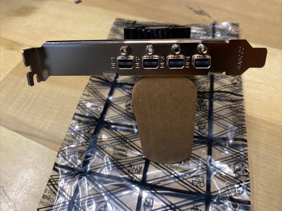 Visiontek VT 7750x4 PCIe 2gb 4x Mini DisplayPort - Image 2 of 3