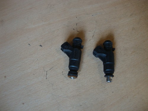 2 x Einspritzdüsen Mercedes W202 C240 125kW 1998 Einspritzventil 1120780049