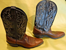 LAREDO COWBOY BOOTS SIZE 10 1/2 D MADE IN USA BROWN/ BLACK USED VINTAGE WESTERN