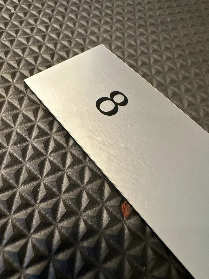 Placa de identificación usada de vestuario de Stephen Drew Oakland Athletics A’s 2012 certificado de autenticidad MLB Foto 4 de 4