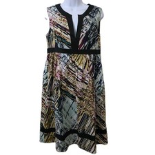 Suzi Chin For Maggy Boutique Fit Flare Sleeveless Dress Size 8.
