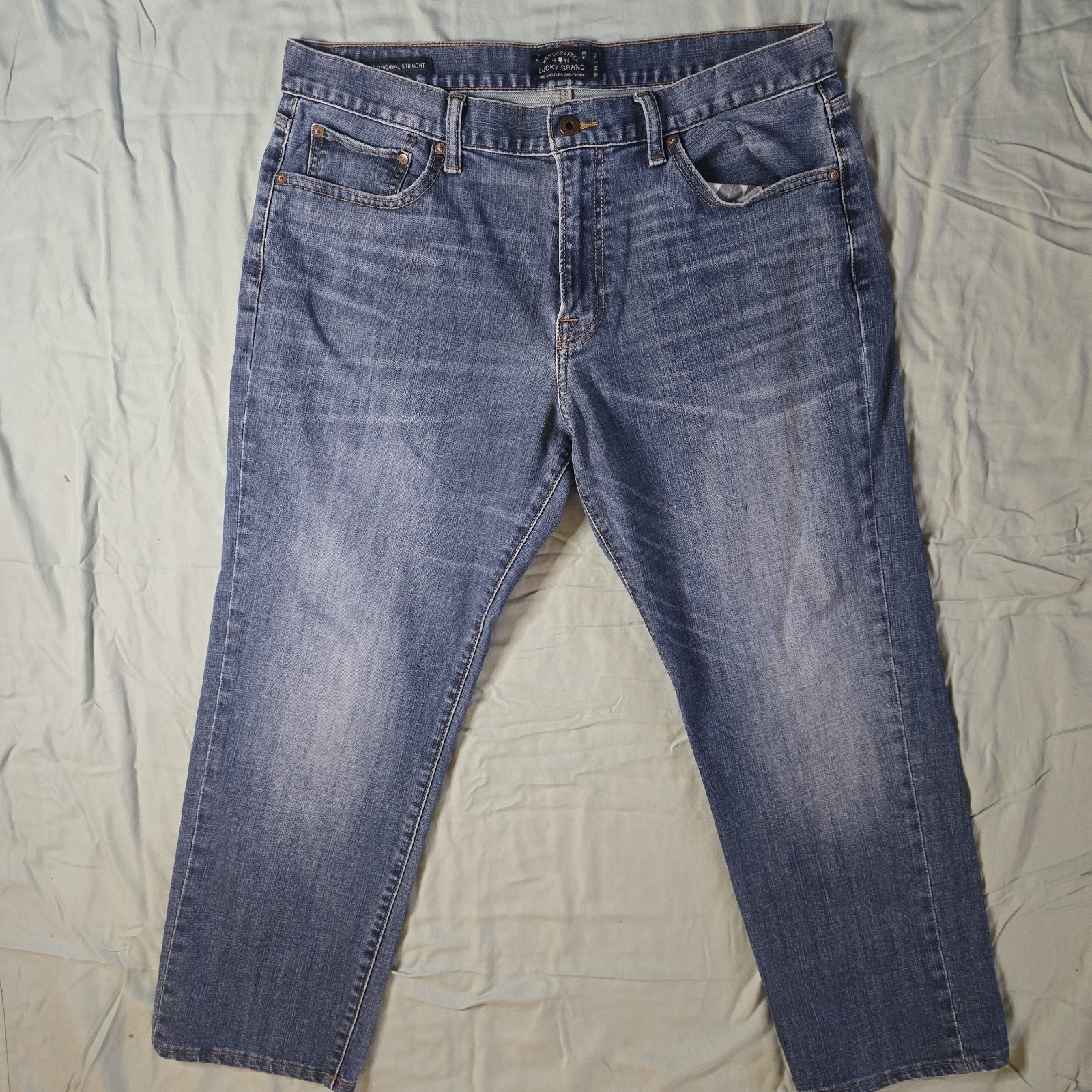Men&rsquo;s 36x30 Medium Wash Whiskered La