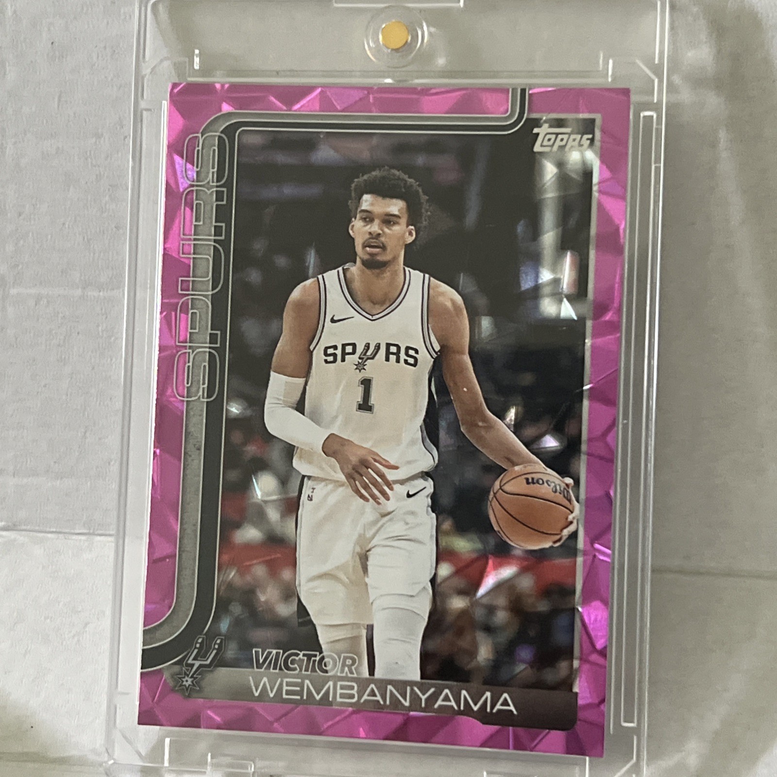 Victor Wembanyama 2025 Topps #195 Pink Diamante Foil Price Guide 