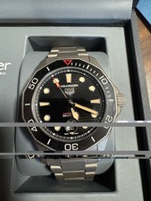 TAG Heuer Aquaracer professional 300 Titanium 43mm Limited Edition 1 of 500