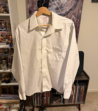 Brooks Brothers Non-Iron Traditional Fit White Striped Dress Shirt 16.5 / 34