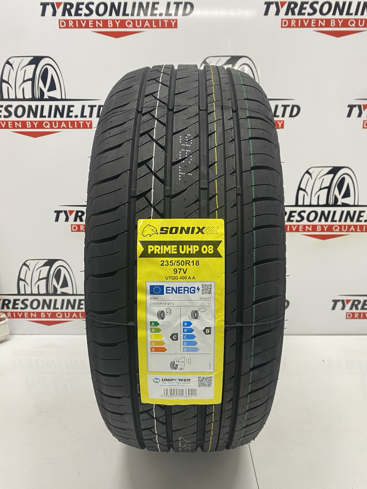 1 X 235 50 18 SONIX 235/50R18 97V BRAND NEW M+S TYRES C & B RATED 2355018