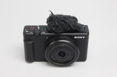 Sony ZV-1F 20.1mp Vlogging Camera - Black (C31037491)