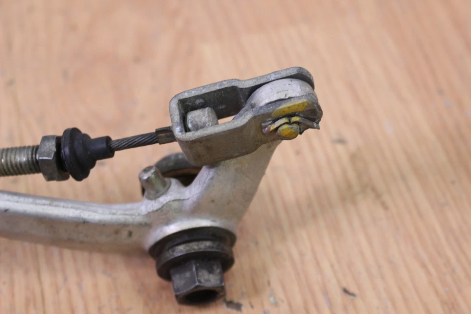 Honda CR125 1974 palanca de freno trasero cable de freno brazo de freno Foto 3 de 4