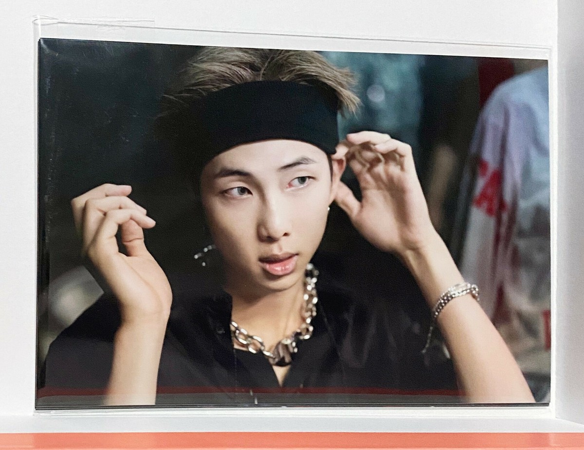 BTS Blu-Ray 7 Photo Set Sealed All Members Memories of 2019