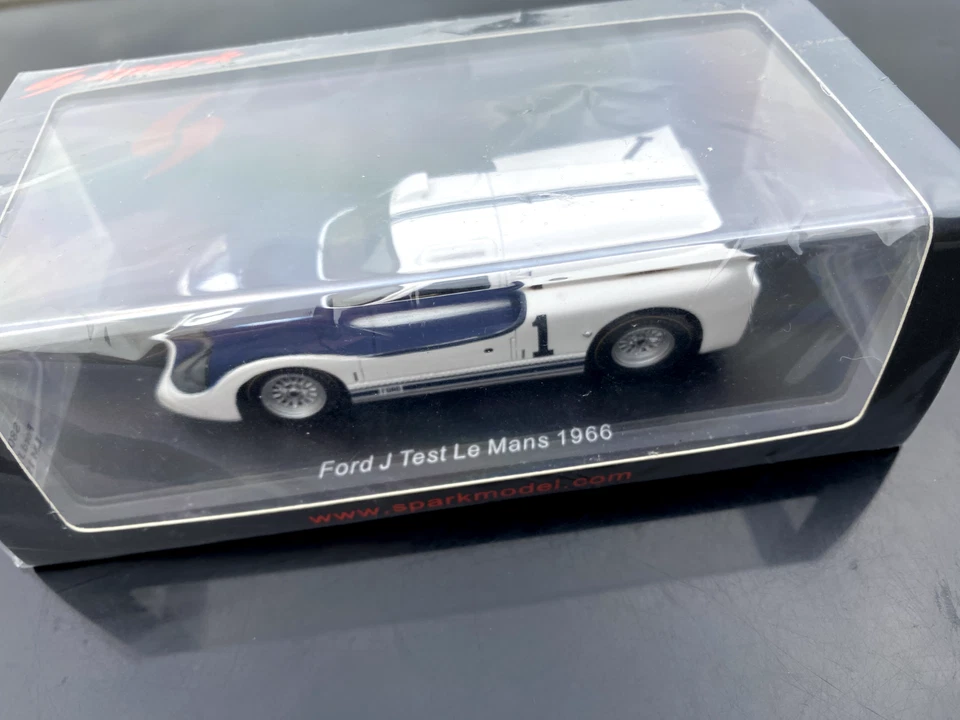 Spark S8084, Ford J, Le Mans 1966, Bruce McLaren, 1:43 - Photo 2/2