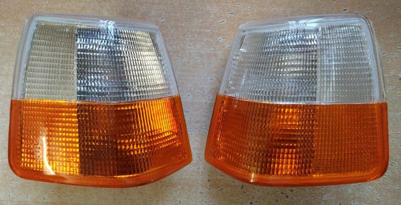 Clignotants avants Volvo 740 760 940 960 de 1989 à 1997 - Paire d'optiques orange