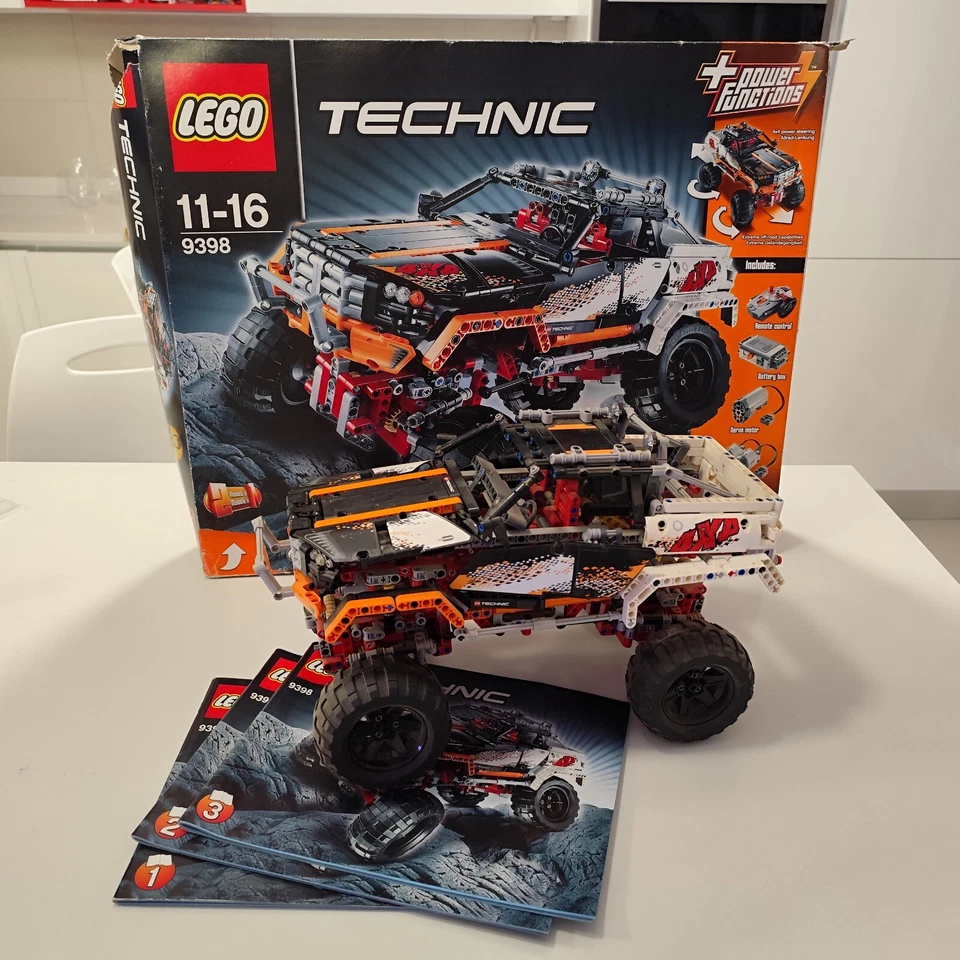 LEGO Technic 9398 4 x 4 Crawler, foto 1 di 5
