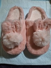 New Cozy Warm Pink Bunny Slippers Size 4 1/2- 5 Flat Soles Faux Fur POMEARS