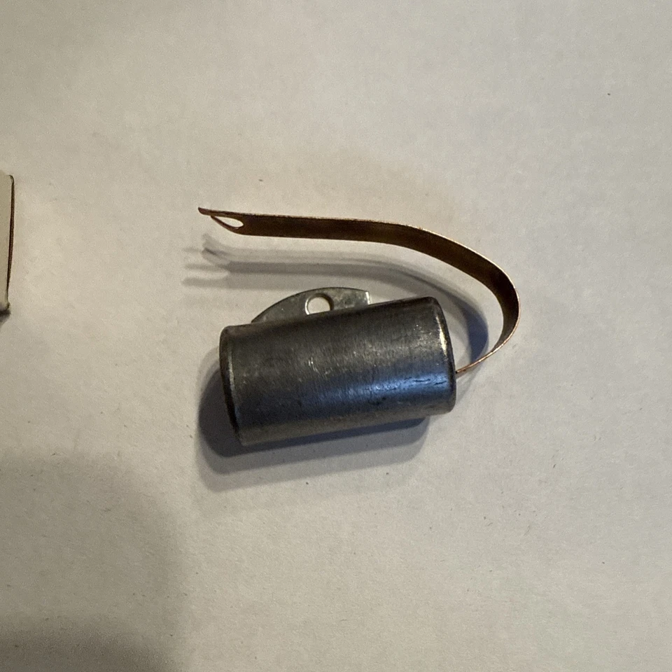 Condensador original Ford Motorcraft DCC-300 NUEVO EN STOCK Foto 3 de 3