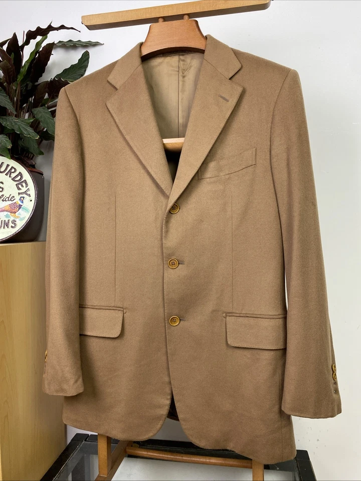 ISAIA Napoli (38R) Wool & Cashmere Handmade Hand Tailored Bespoke Sport Jacket - Image 2 of 4