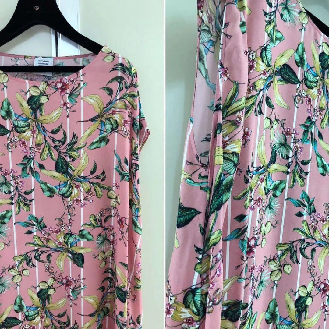 VETEMENTS Abito lungo usatoents Vete rosaeale flore senzahe mani orloia ta