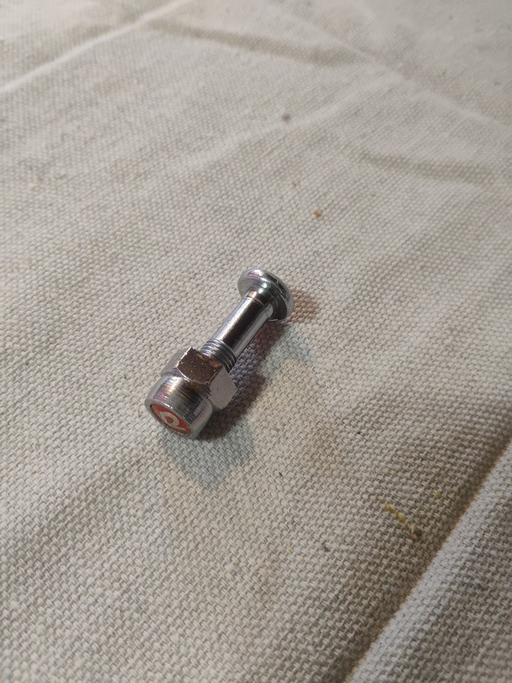 Boulon De Serrage De Tige De Selle Raleigh - Vintage - 8mm - Acier - Fabriqué En Italie
