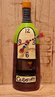 Wine Cabernet Clock Wall Clock Handgefertigte Wanduhr Weinflasche Weinuhr