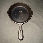 Vintage Unmarked Wagner Ware Cast Iron #3 Skillet 6 1/2 Inch double spout "L”
