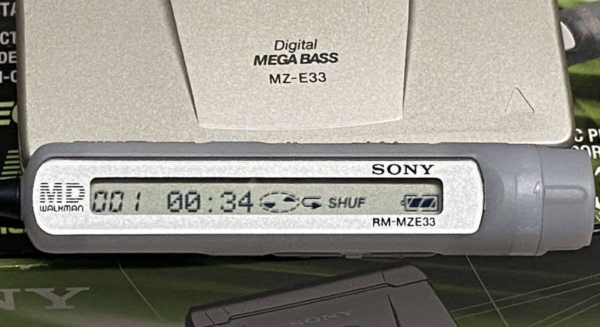Sony MD Walkman MZ-E33 Minidisc RM-MZE33 Remote+MDR-A34